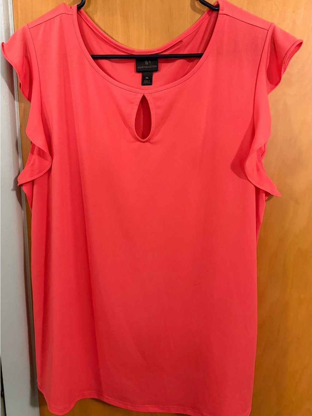 Worthington Coral Pink Keyhole Flutter Sleeve Top